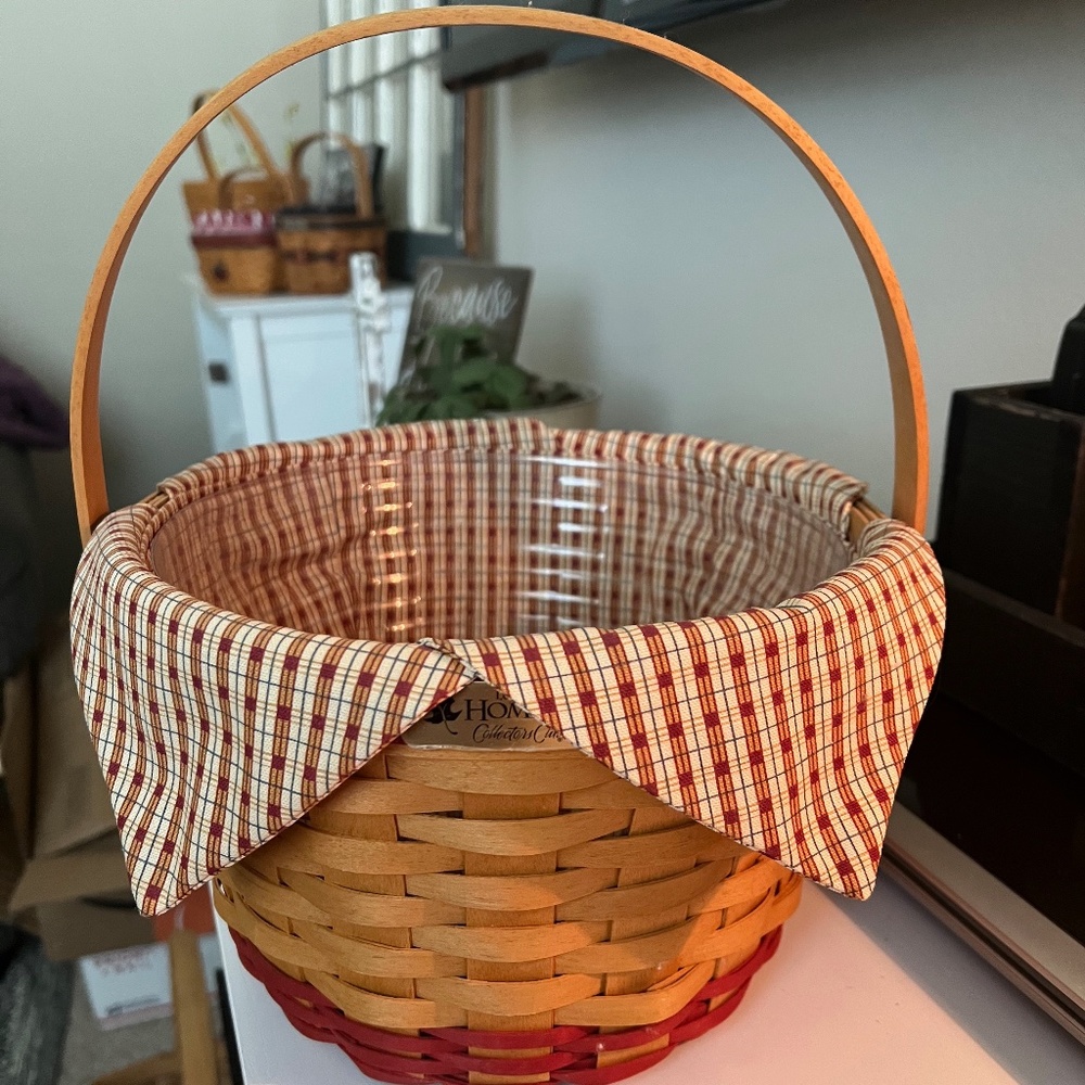 Longaberger 1999 Collectors Club Homestead Basket